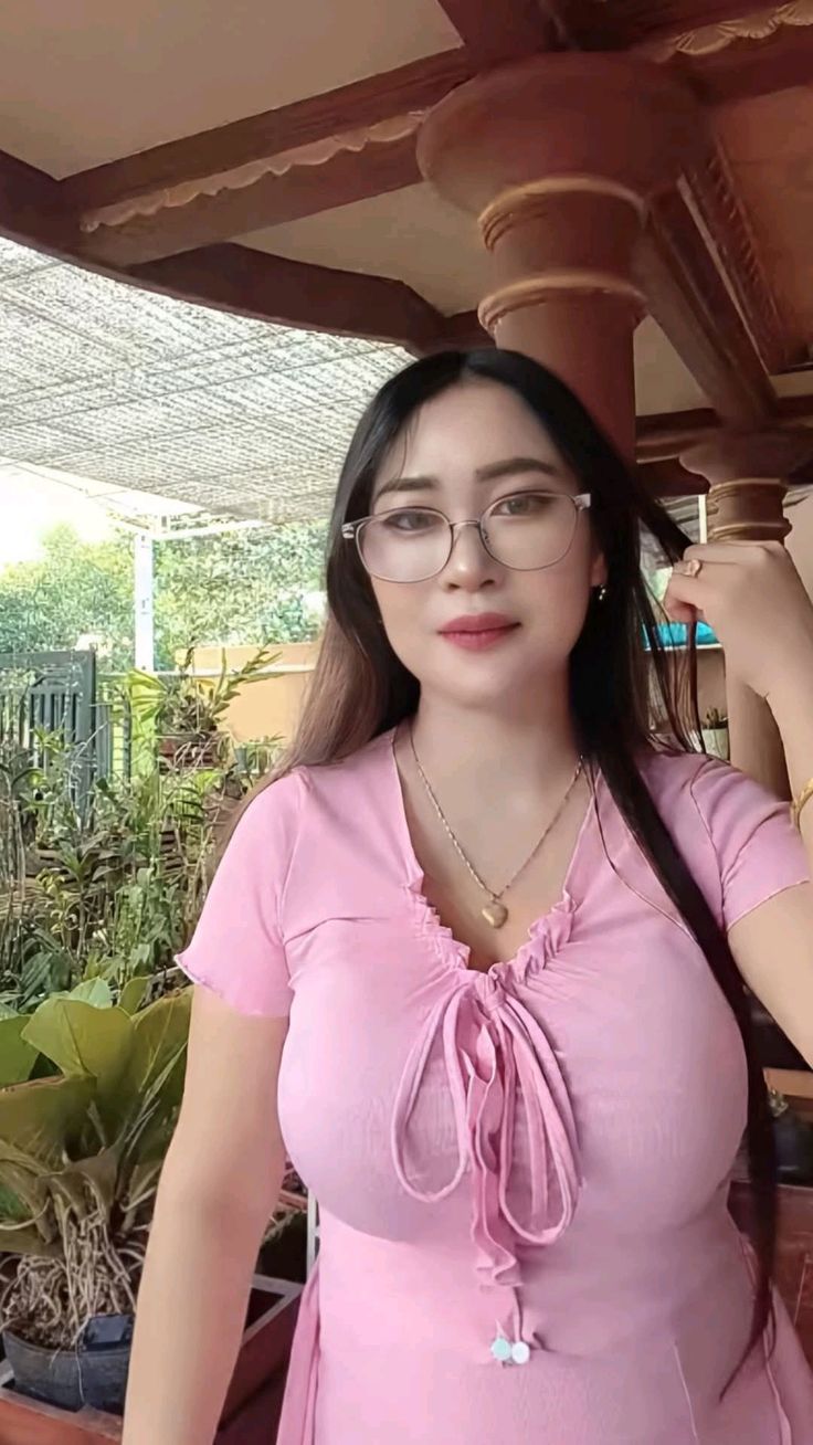 Cerita Sex Ku Ngentot yang Lebih Tua