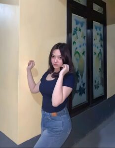 Cerita Sex Ngentot Untuk Bayar Uang Kos