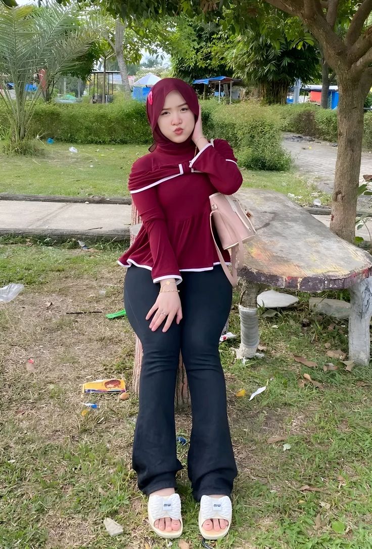 Cerita Sex Kakaku Ketagihan Sama Barangku