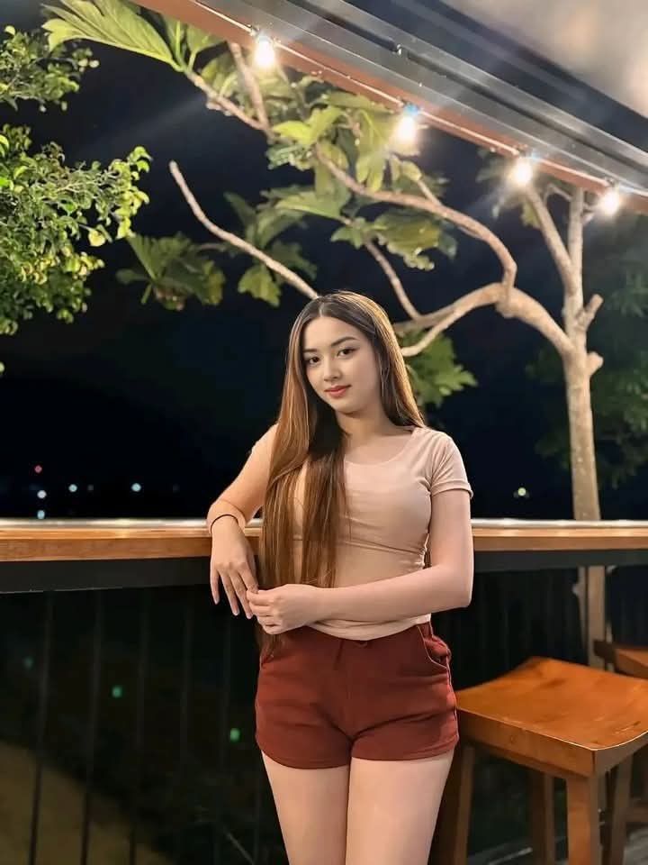 Cerita Dewasa Mbak Rani yang Sangat Bohay